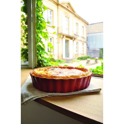 Emile Henry okrugli crveni pekac za tart 28 cm hrana