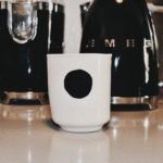 šalica dot cup atelier ninić