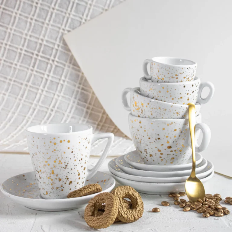 RENDES GOLDEN DOTS SET ŠALICA SA TANJURIĆEM ZA ESPRESSO 1/6