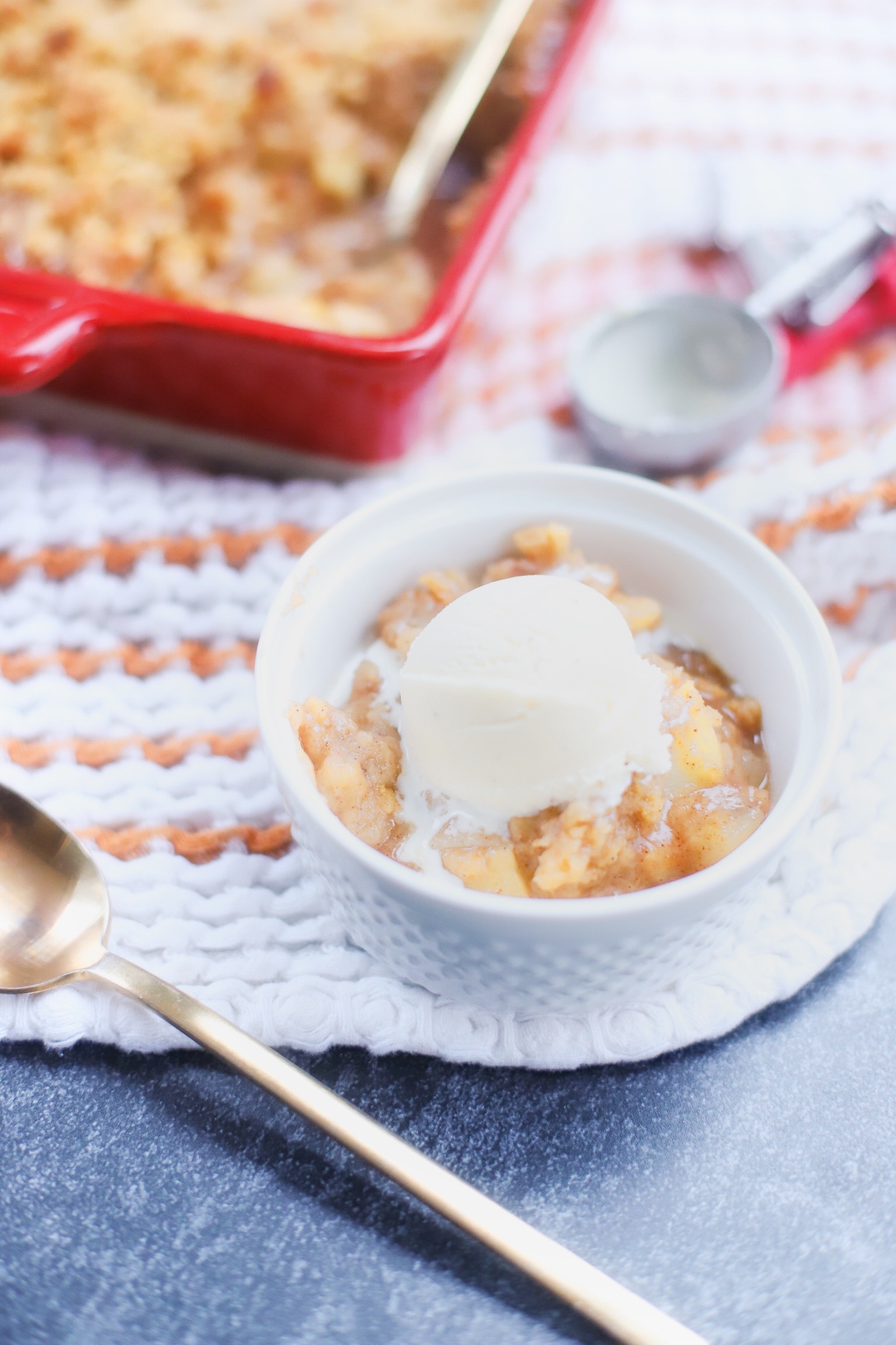 crumble s jabukama i kruškama